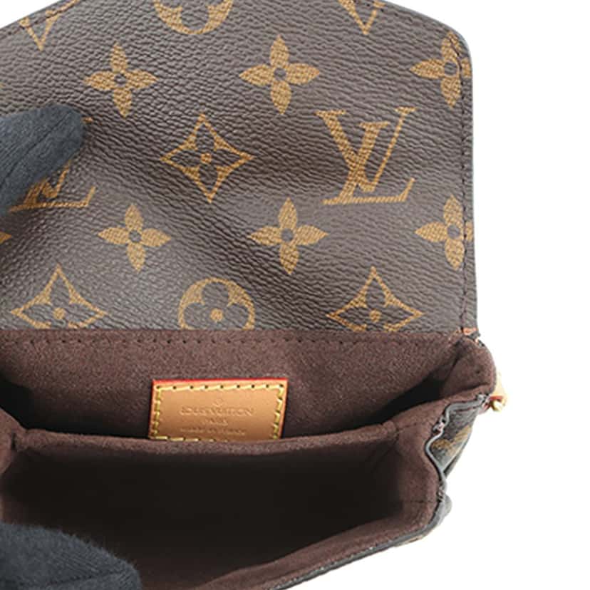 Louis Vuitton Monogram Micro Metis Brown Very good condition - Model View