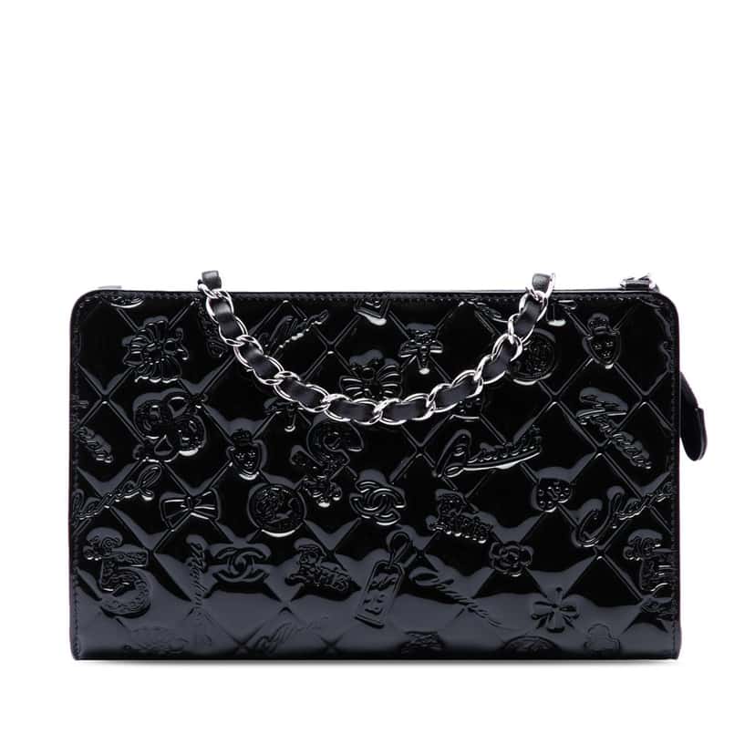 Chanel Quilted Patent Embossed Lucky Symbols Pochette Black Leather Very good condition - Front View