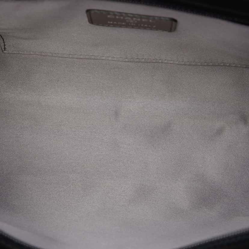 Chanel Quilted Patent Embossed Lucky Symbols Pochette Black Leather Very good condition - Model View