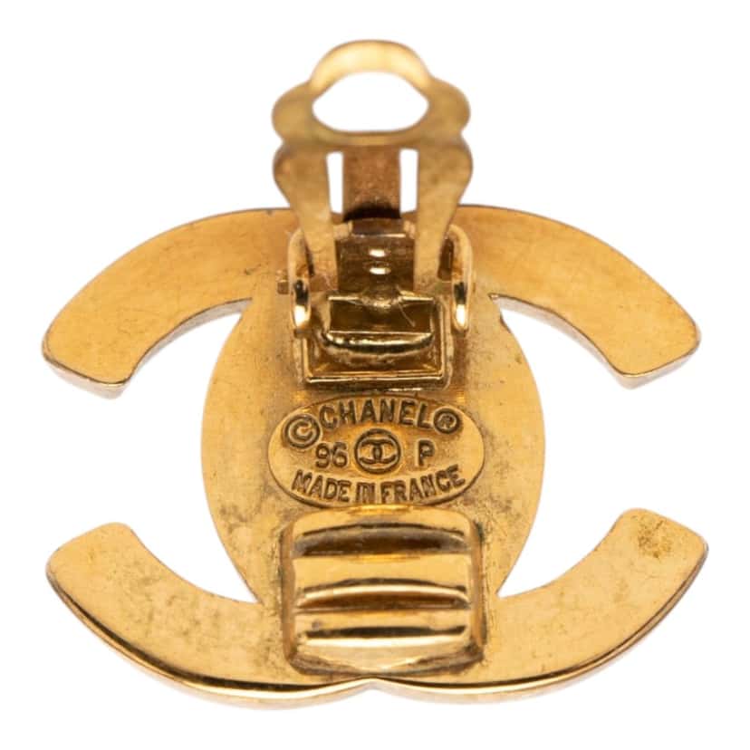 Chanel CC Gold Plated Turn Lock Clip On Earrings Gold Metal Very good condition - Inside View