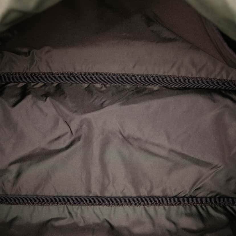 Gucci GG Canvas Diaper Bag Beige Very good condition - Model View