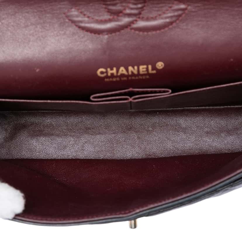 Chanel Medium Classic Lambskin Double Flap Black Leather Very good condition - Model View