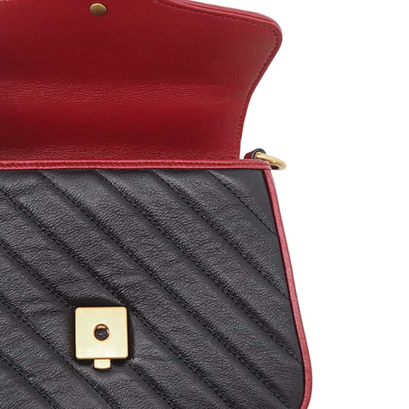 Gucci Mini GG Marmont Matelasse Calfskin Torchon Top Handle Bag Black Leather Very good condition - Model View