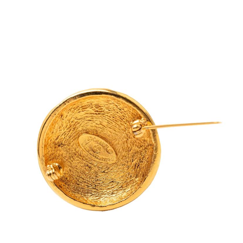 Chanel CC Gold Plated Round Brooch Gold Metal Very good condition - Inside View