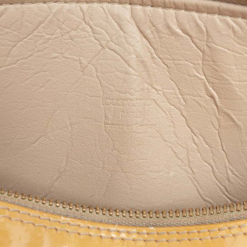 Louis Vuitton Monogram Vernis Bedford Yellow Leather Good condition - Box View