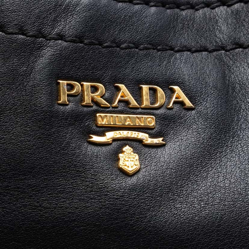 Prada Vitello Lux Shoulder Bag Black Leather Very good condition - Box View