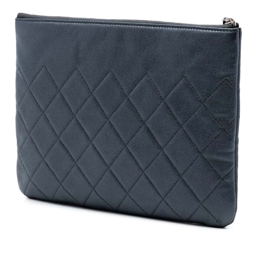 Chanel Medium CC Quilted Caviar O Case Clutch Black Leather Very good condition - Back View