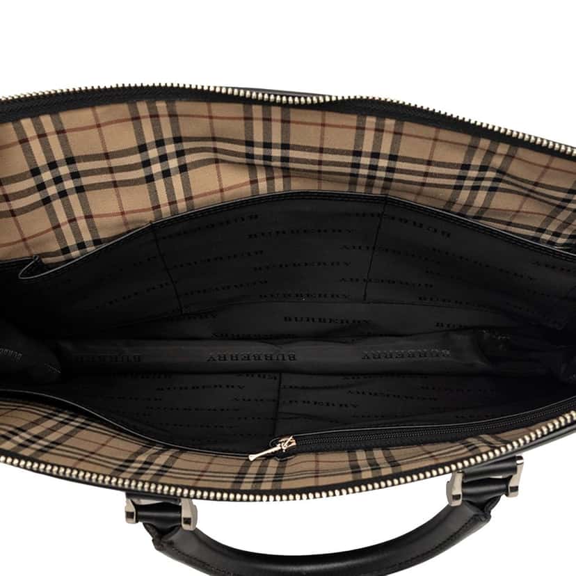 Burberry Nylon Business Bag Black Very good condition - Model View