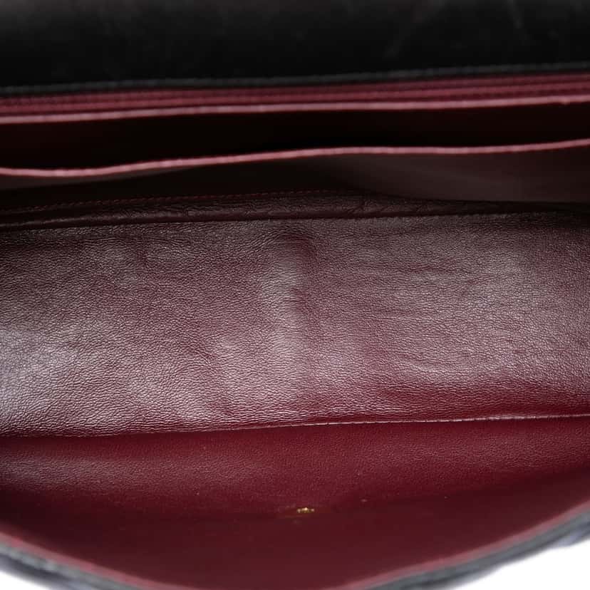 Chanel Jumbo Classic Lambskin Single Flap Black Leather Very good condition - Model View
