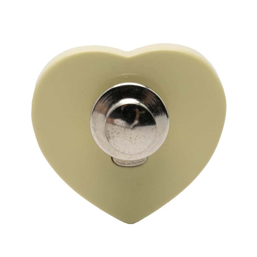 Chanel CC Resin Heart Accessory Brooch Beige Plastic Very good condition - Back View