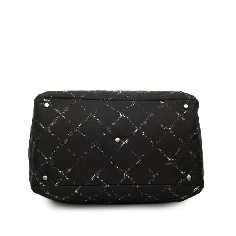 Chanel Old Travel Line Nylon Travel Bag Black Very good condition - Inside View
