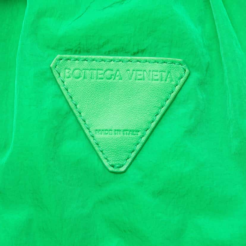 Bottega Veneta Terry Cloth The Pouch Green Very good condition - Box View