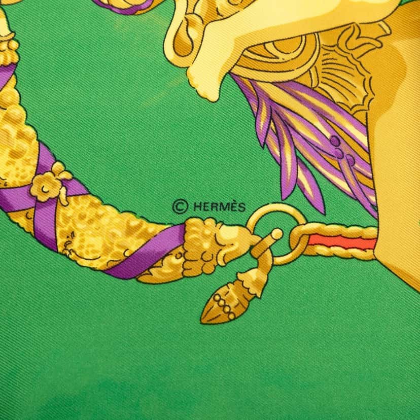 Hermès Hommage A Charles Garnier Silk Scarf 90 Green Very good condition - Box View