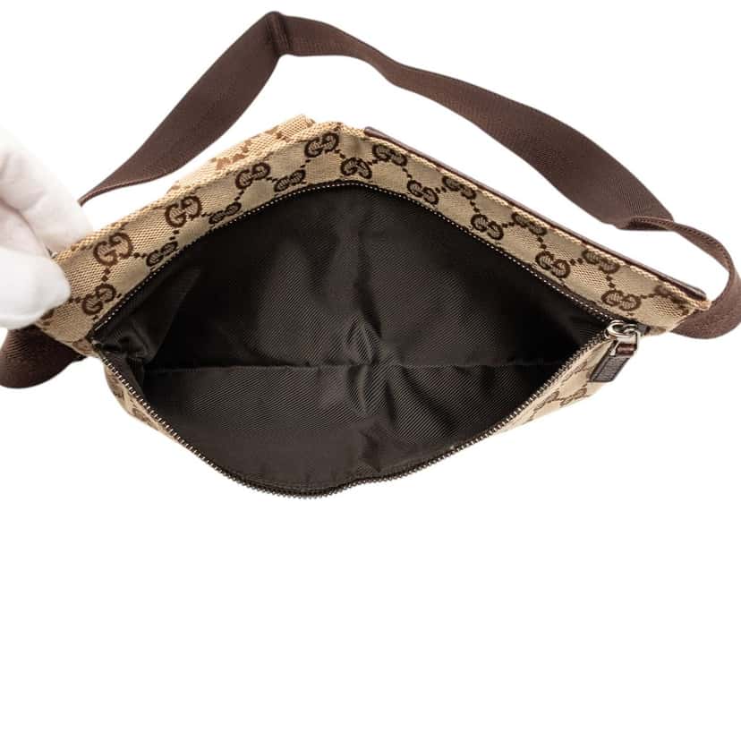 Gucci GG Canvas Double Pocket Belt Bag Beige Very good condition - Model View