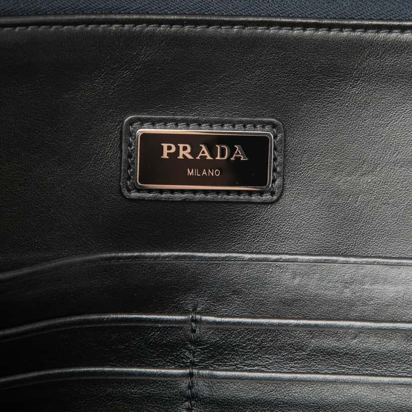Prada Saffiano Lux Clutch Blue Leather Very good condition - Box View