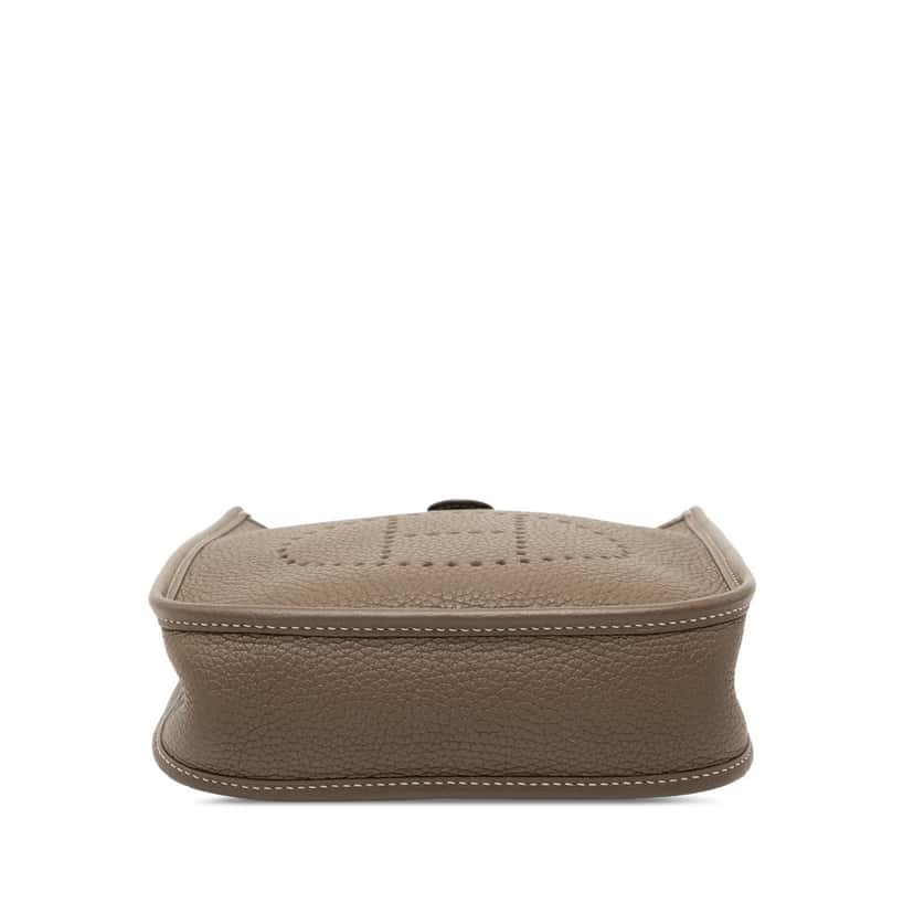 Hermès Clemence Amazone Evelyne TPM 16 Brown Leather Very good condition - Inside View