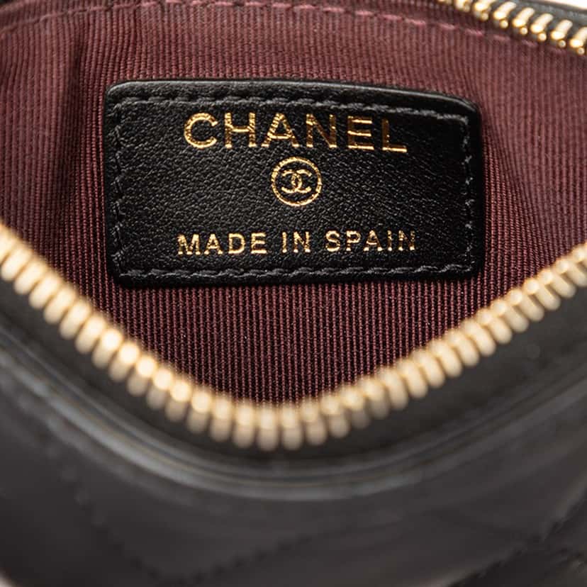 Chanel Quilted Aged Calfskin Reissue 2.55 Flap Card Holder Black Leather Very good condition - Box View