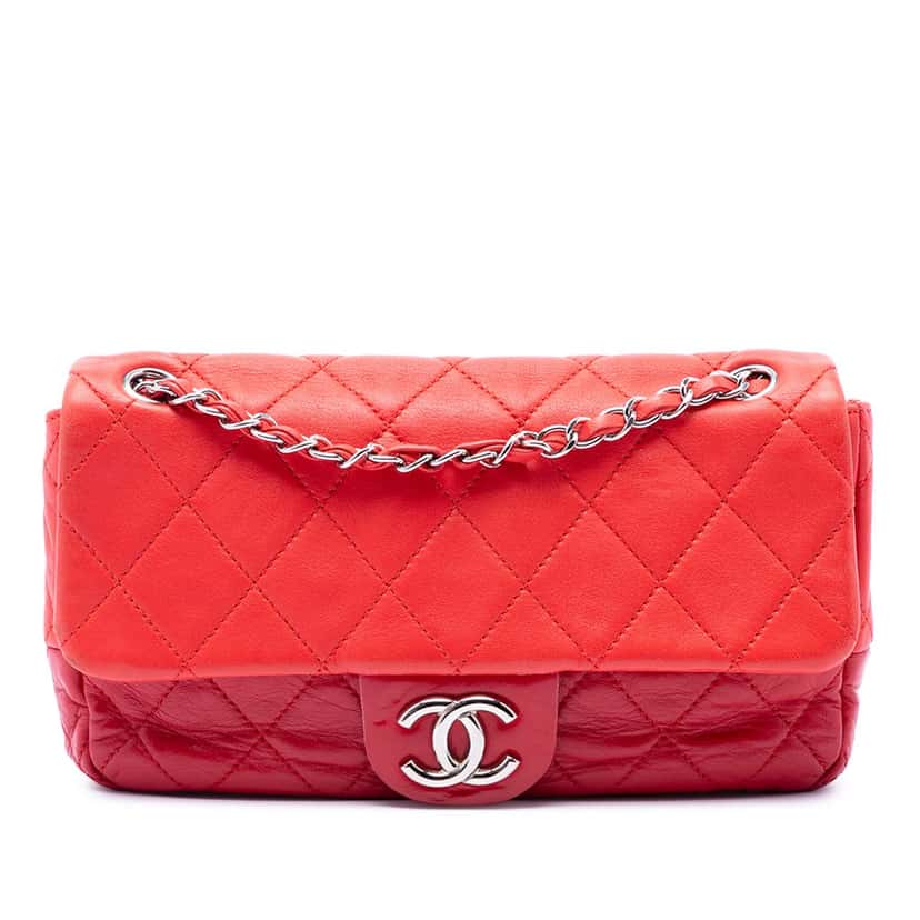 Chanel Medium Bicolor Lambskin and Calfskin CC Chain Flap Red Leather Very good condition - Front View