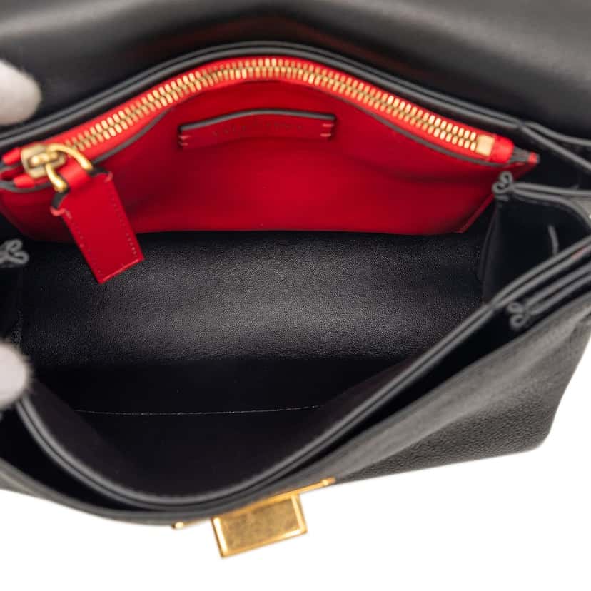 Valentino Small Colorblock Calfskin Vring Shoulder Bag Red Leather Very good condition - Model View