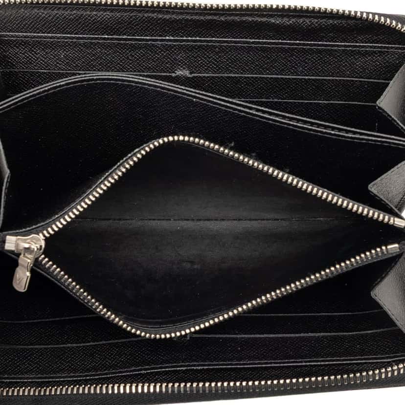 Louis Vuitton Epi Zippy Long Wallet Black Leather Very good condition - Model View