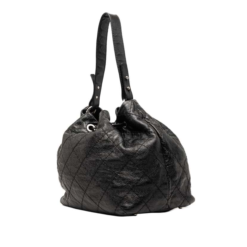 Chanel Glazed Calfskin On The Road Bucket Bag Black Leather Very good condition - Back View