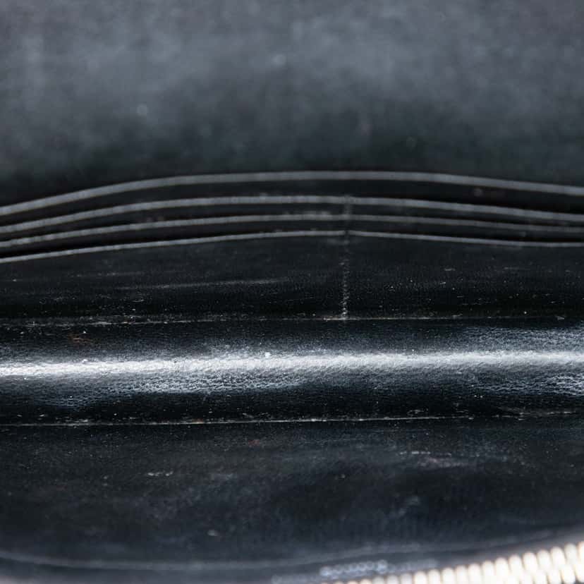 Saint Laurent Python Embossed Metallic Leather Classic Monogram Kate Tassel Wallet on Chain Silver Leather Very good condition - Model View