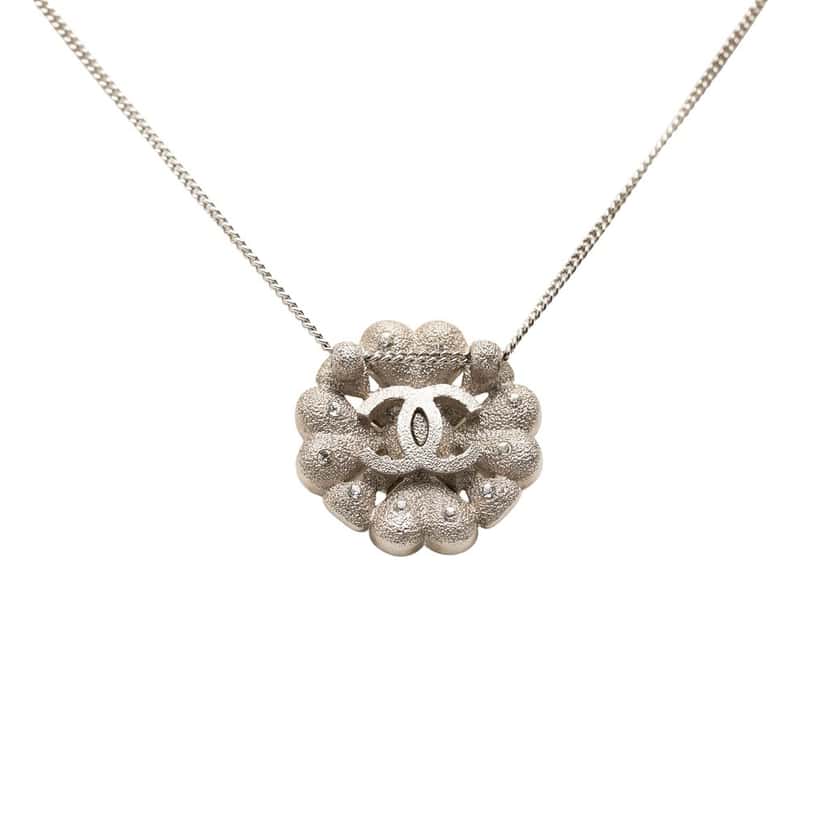Chanel CC Brass Strass Clover Pendant Necklace Silver Metal Very good condition - Back View