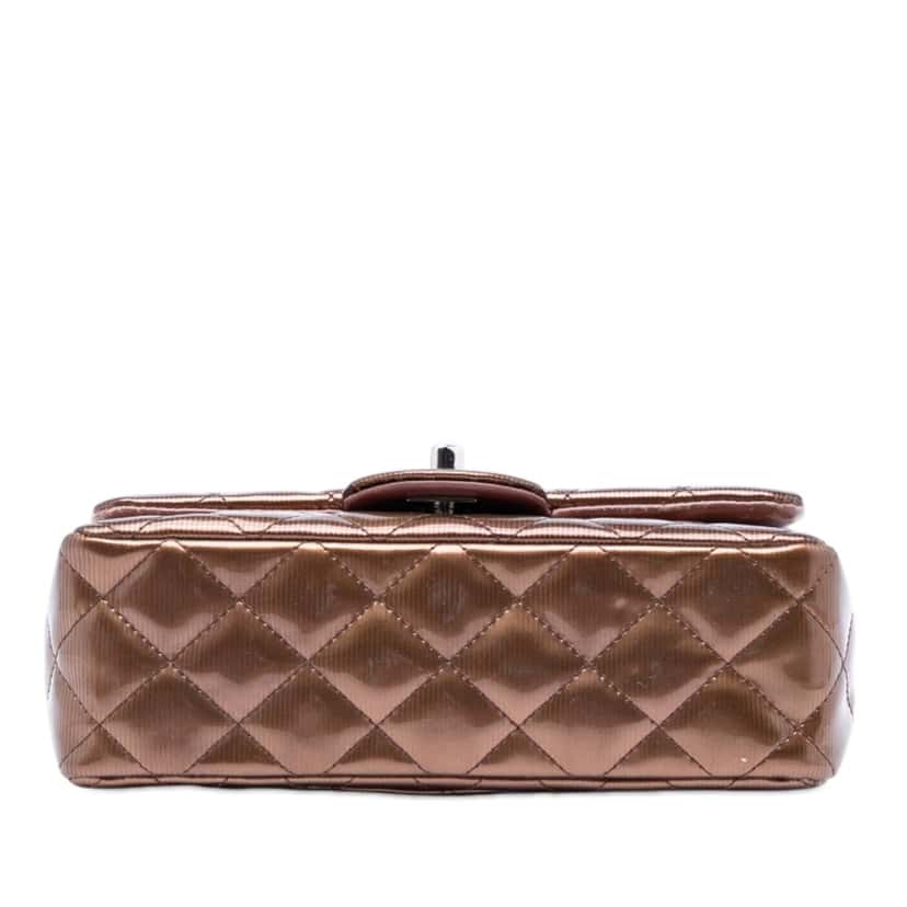 Chanel Mini Rectangular Classic Striated Patent Single Flap Brown Leather Very good condition - Inside View