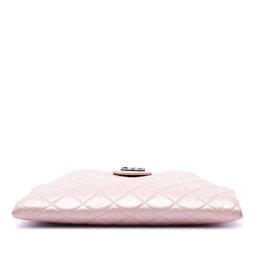 Chanel Quilted Glazed Calfskin Coco Pleats Clutch Pink Leather Very good condition - Inside View