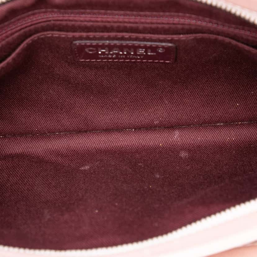 Chanel Quilted Glazed Calfskin Coco Pleats Clutch Pink Leather Very good condition - Model View