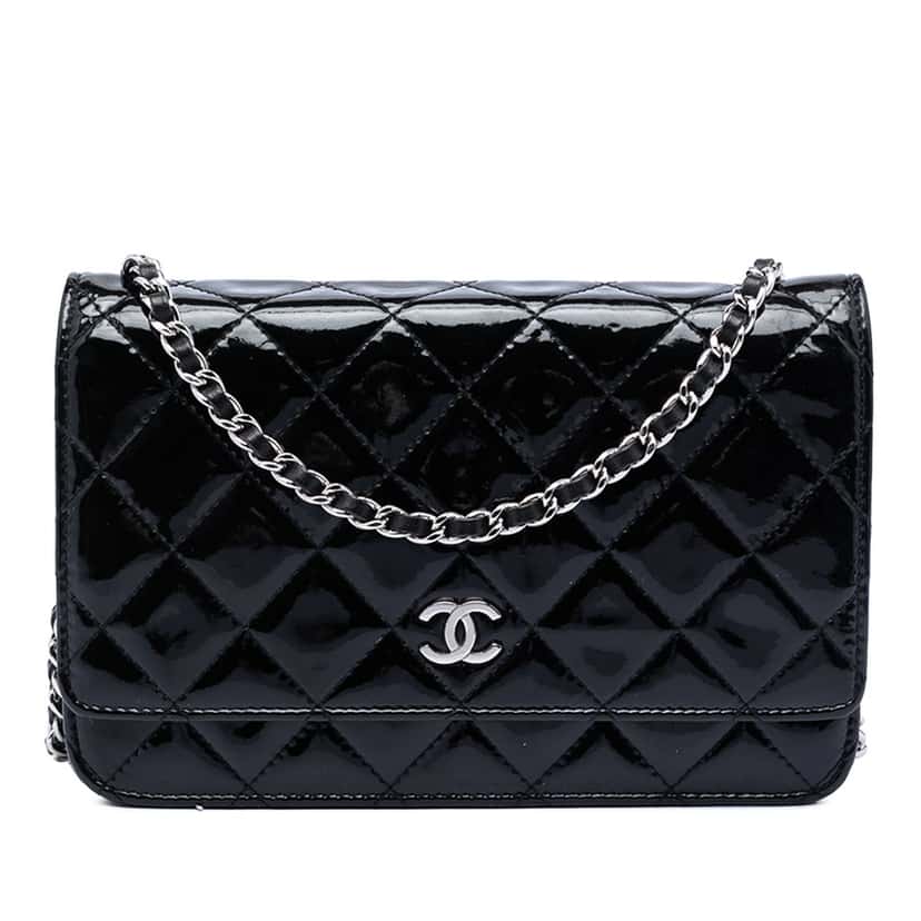 Chanel CC Quilted Patent Wallet On Chain Black Leather Very good condition - Front View