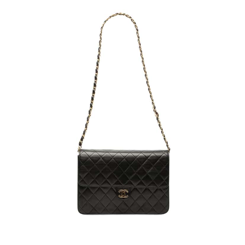 Chanel Medium CC Quilted Lambskin Single Flap Black Leather Very good condition - Front View