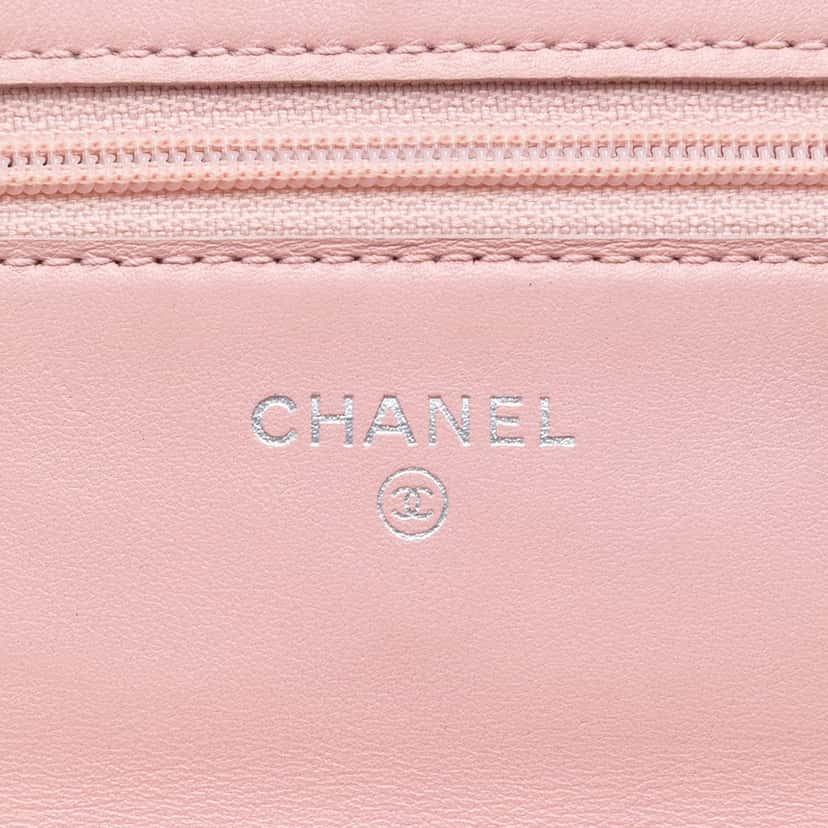Chanel CC Caviar Wallet On Chain Pink Leather Very good condition - Box View