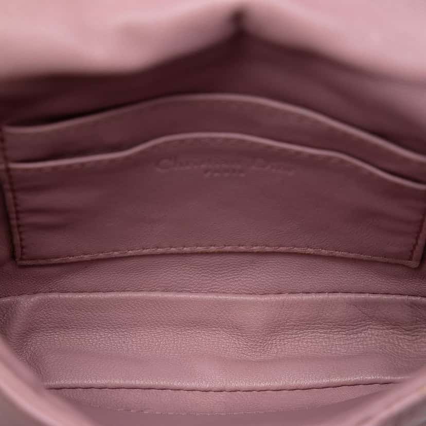 Dior Mini Lambskin Cannage Lady Dior Chain Crossbody Pink Leather Very good condition - Model View