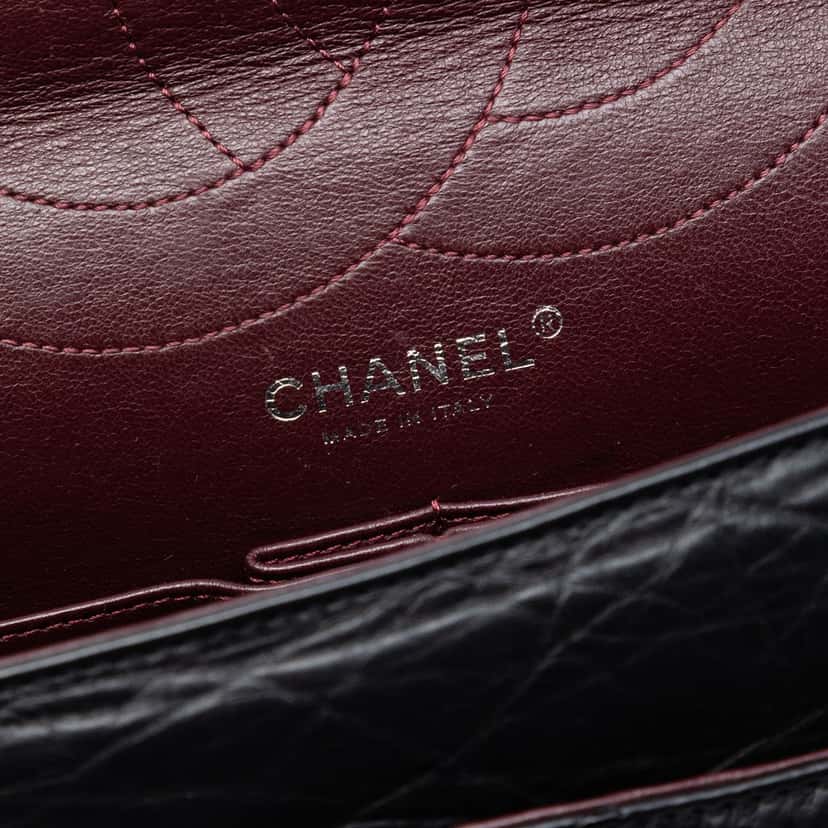 Chanel Quilted Aged Calfskin Reissue 2.55 Double Flap 227 Black Leather Very good condition - Box View