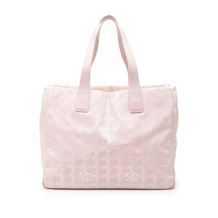 Chanel New Travel Line Nylon Tote Pink Very good condition - Front View