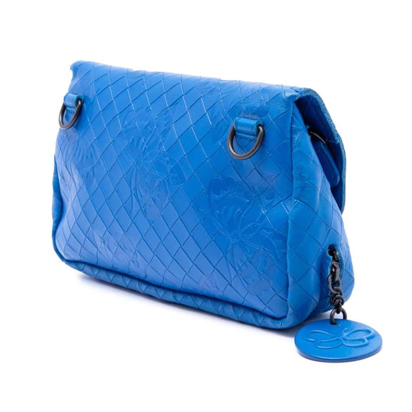 Bottega Veneta Small Calfskin Intrecciomirage Embossed Butterfly Chain Crossbody Blue Leather Very good condition - Back View