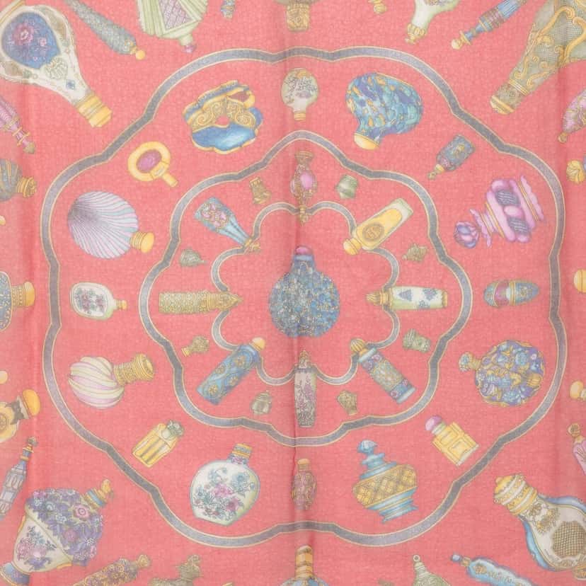 Hermès Qu Importe Le Flacon Silk Scarf 90 Red Very good condition - Back View