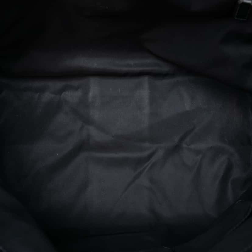 Gucci Techno Canvas Web Buckle Tote Black Very good condition - Model View