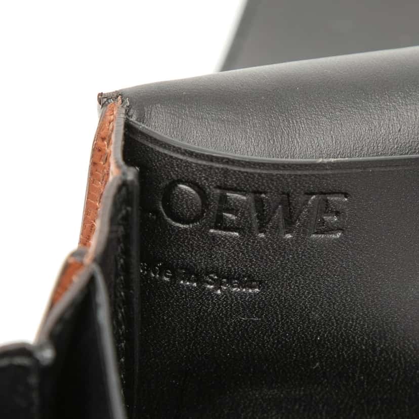 LOEWE Leather Anagram Horizontal Continental Wallet Brown Leather Very good condition - Box View