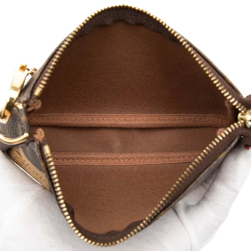 Louis Vuitton Monogram Trunks & Bags Mini Pochette Accessoires Brown Very good condition - Model View