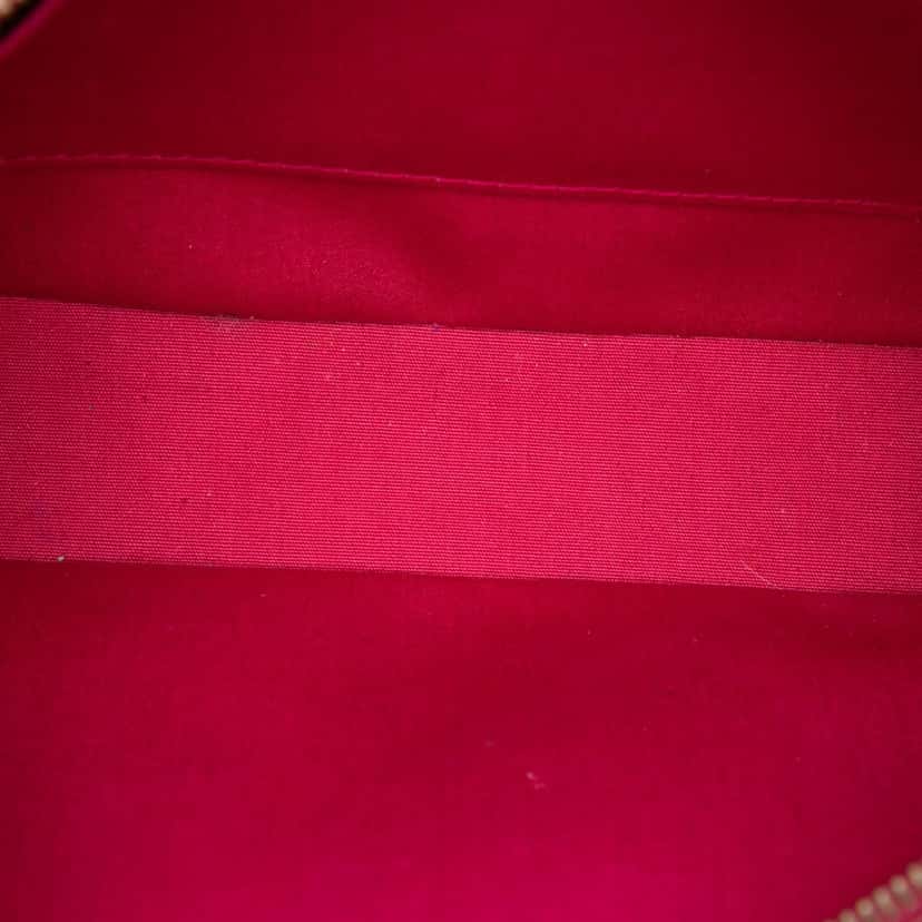 Louis Vuitton Monogram Vernis Pochette Accessoires Pink Leather Very good condition - Model View