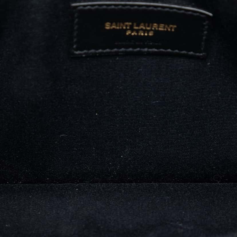 Saint Laurent Grain De Poudre Uptown Pouch White Leather Very good condition - Model View