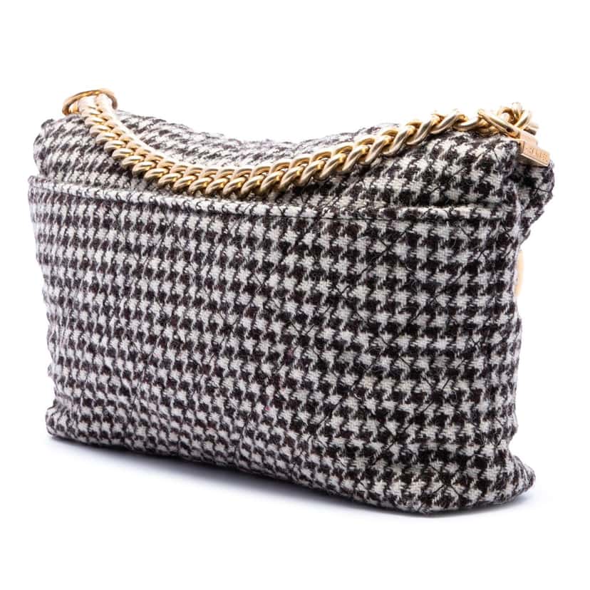 Chanel Medium Quilted Houndstooth Tweed and Calfskin Tabatiere Kisslock Fold Over Crossbody Black Very good condition - Back View