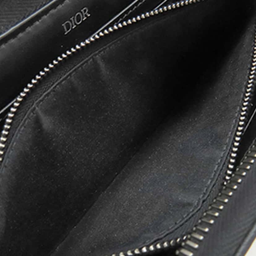 Dior Oblique Canvas and Leather Saddle Zippy Wallet Black Very good condition - Model View