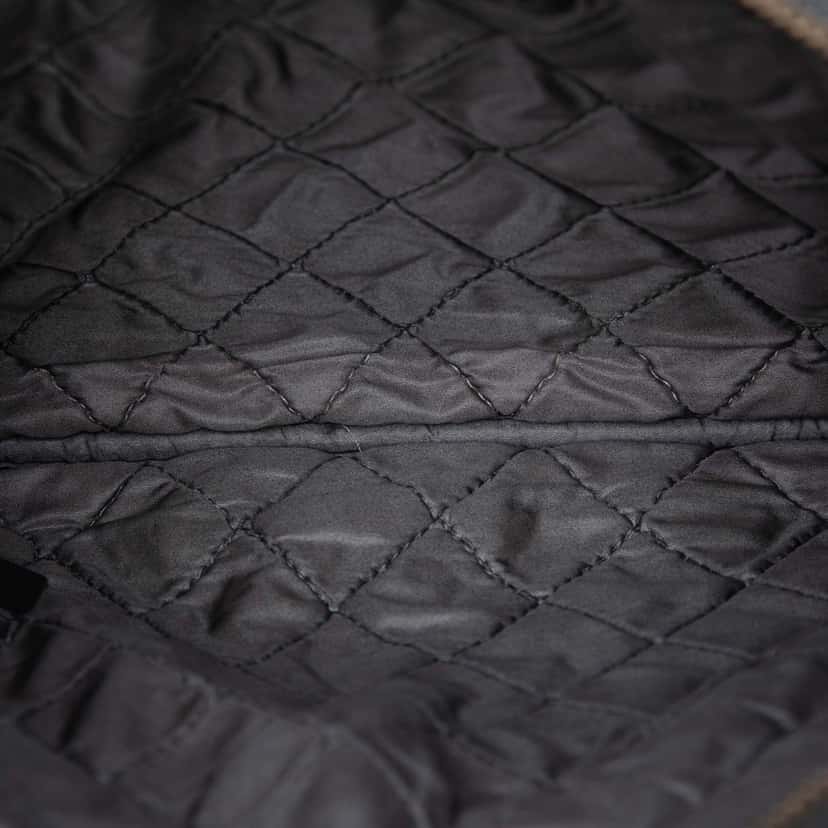 Chanel Small Quilted Crinkled Patent O Case Clutch Other Leather Very good condition - Model View
