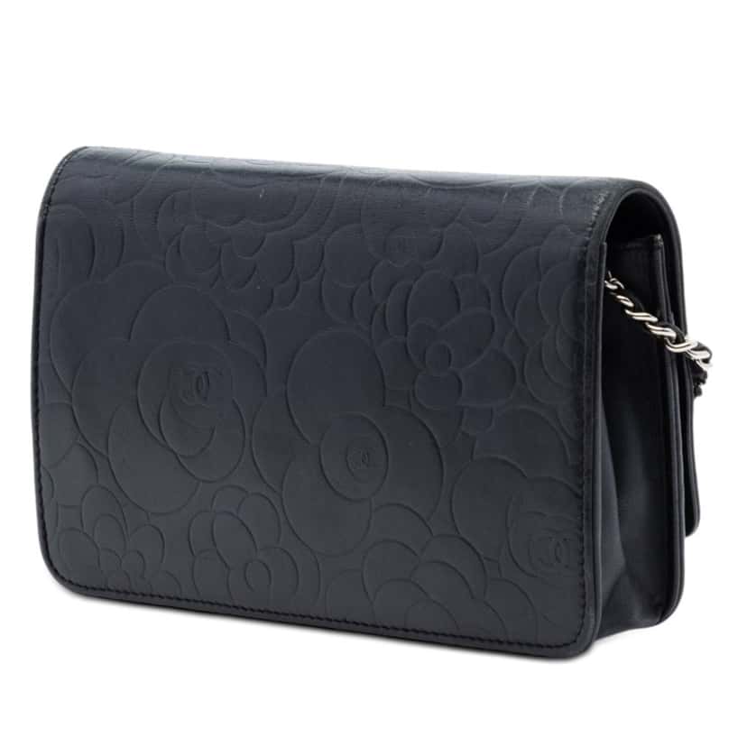 Chanel CC Embossed Lambskin Camellia Wallet On Chain Black Leather Very good condition - Back View