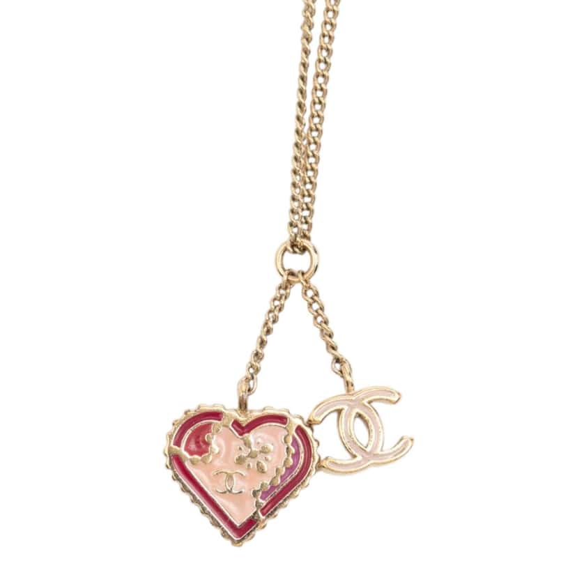 Chanel CC Gold Plated Laquered Heart Pendant Necklace Gold Metal Very good condition - Back View