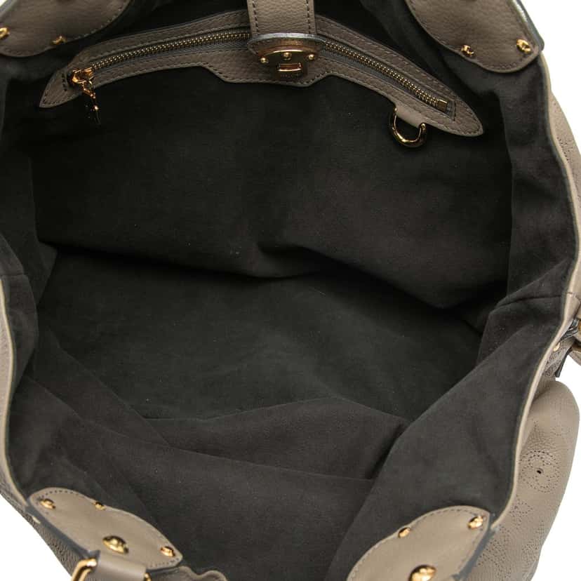Louis Vuitton Monogram Mahina L Hobo Brown Leather Very good condition - Model View