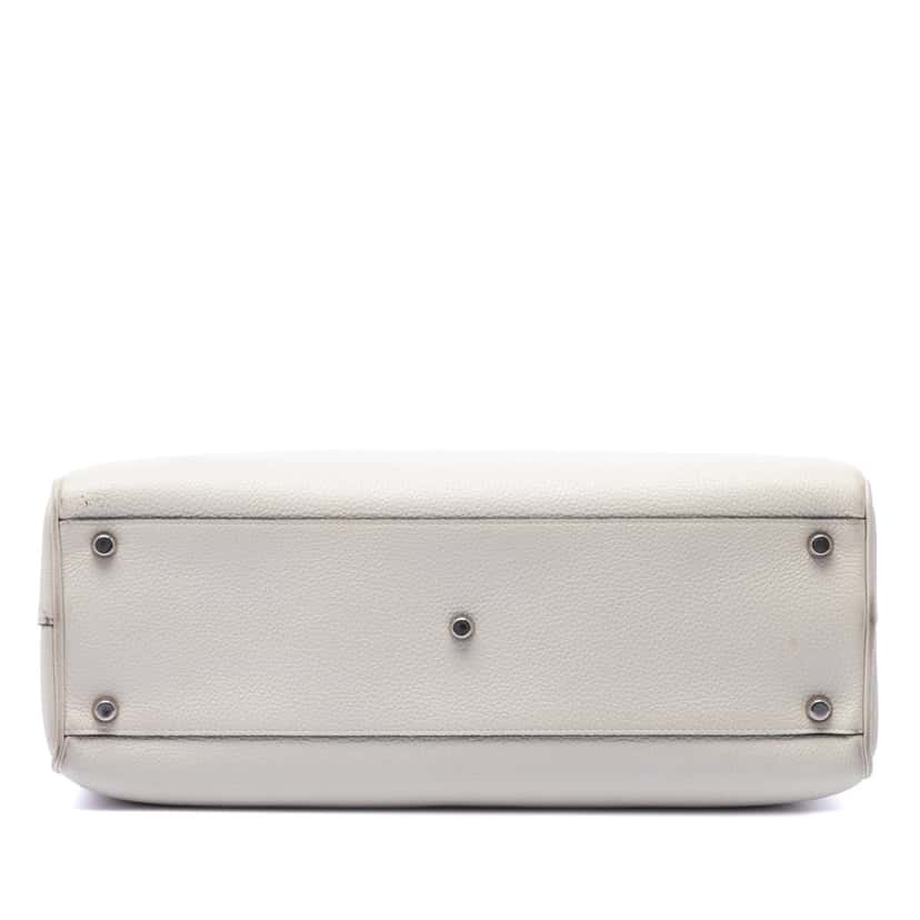 Gucci Medium Calfskin Zumi Top Handle Bag White Leather Very good condition - Inside View